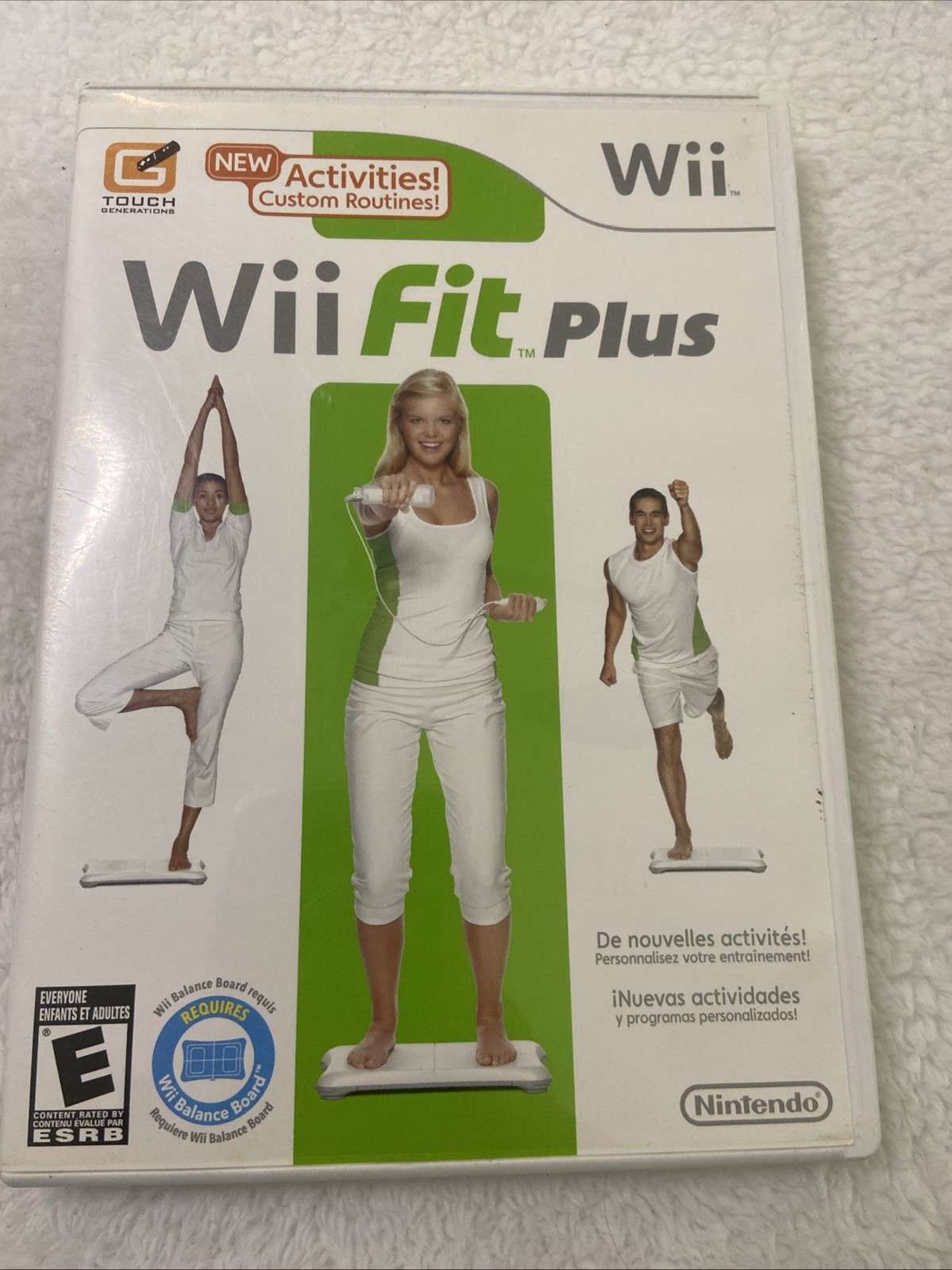 Wii Fit Plus Nintendo Wii Complete CIB Fitness Exercise