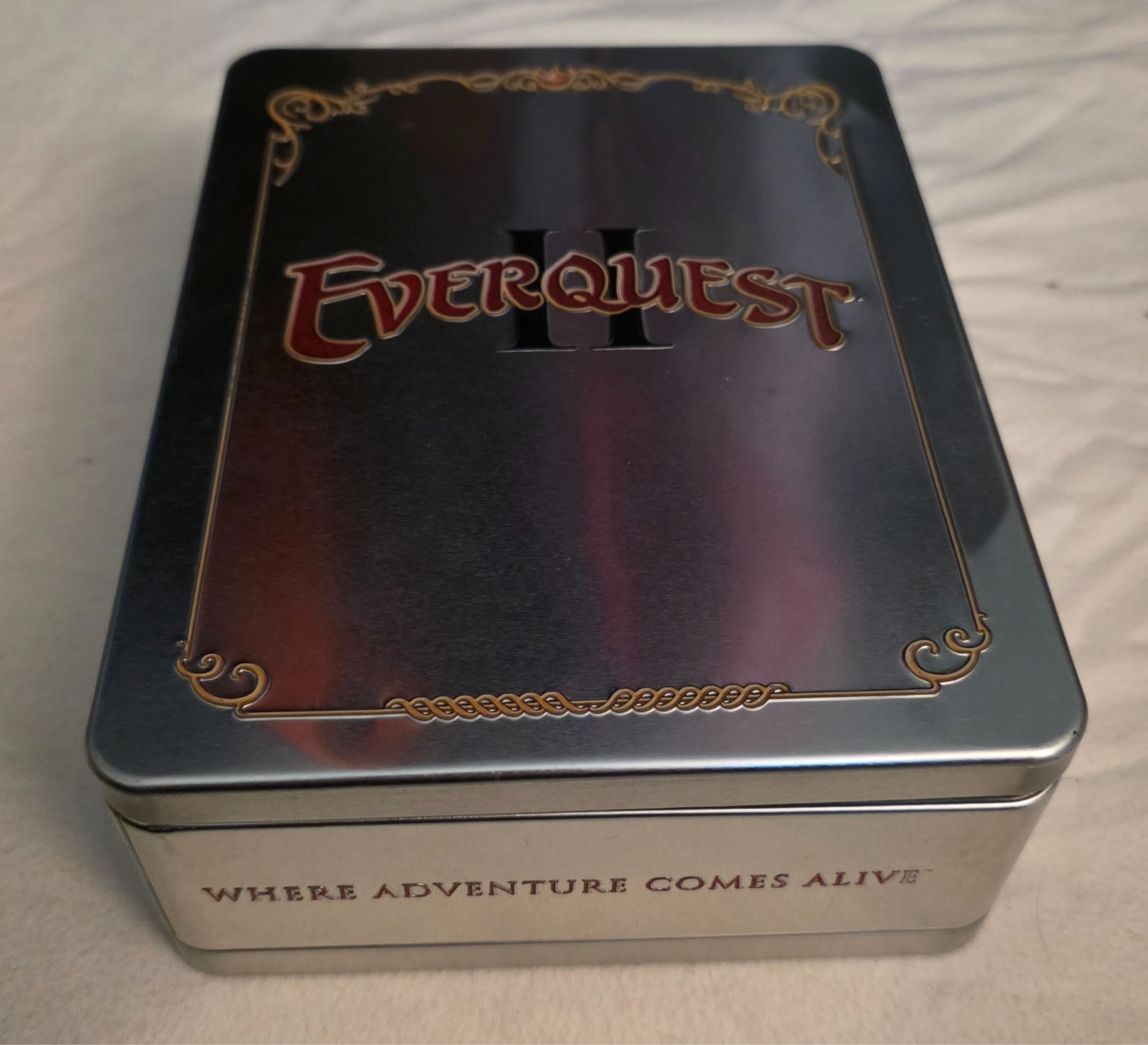 EverQuest II 2 Collectors Edition PC Game Complete Tin w Cloth Map Books READ!
