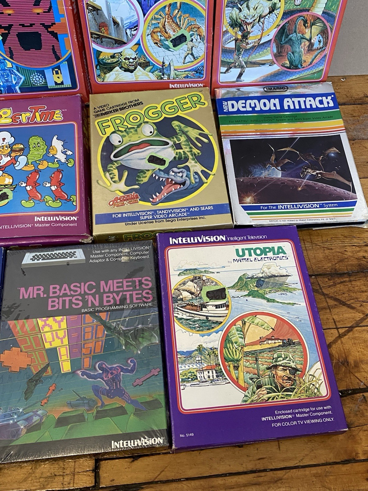 Intellivision Game Lot of 13 Boxed Sub Hunt Donkey Kong D&D Frogger 2 Sealed