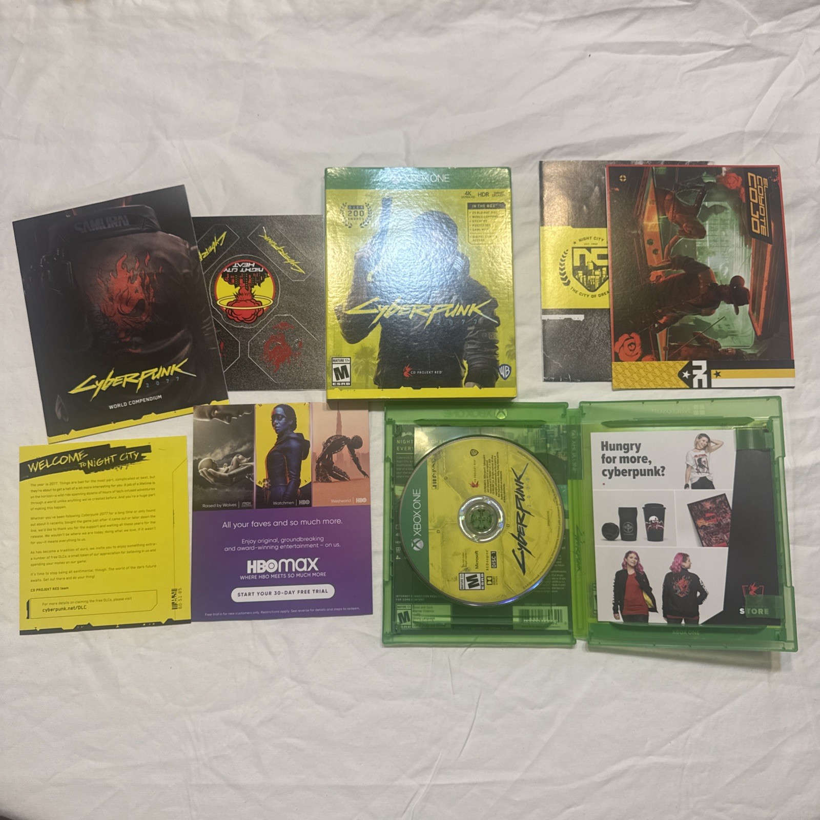 Cyberpunk 2077 STEELBOOK Xbox One Complete w/ Map Postcards Inserts with Game