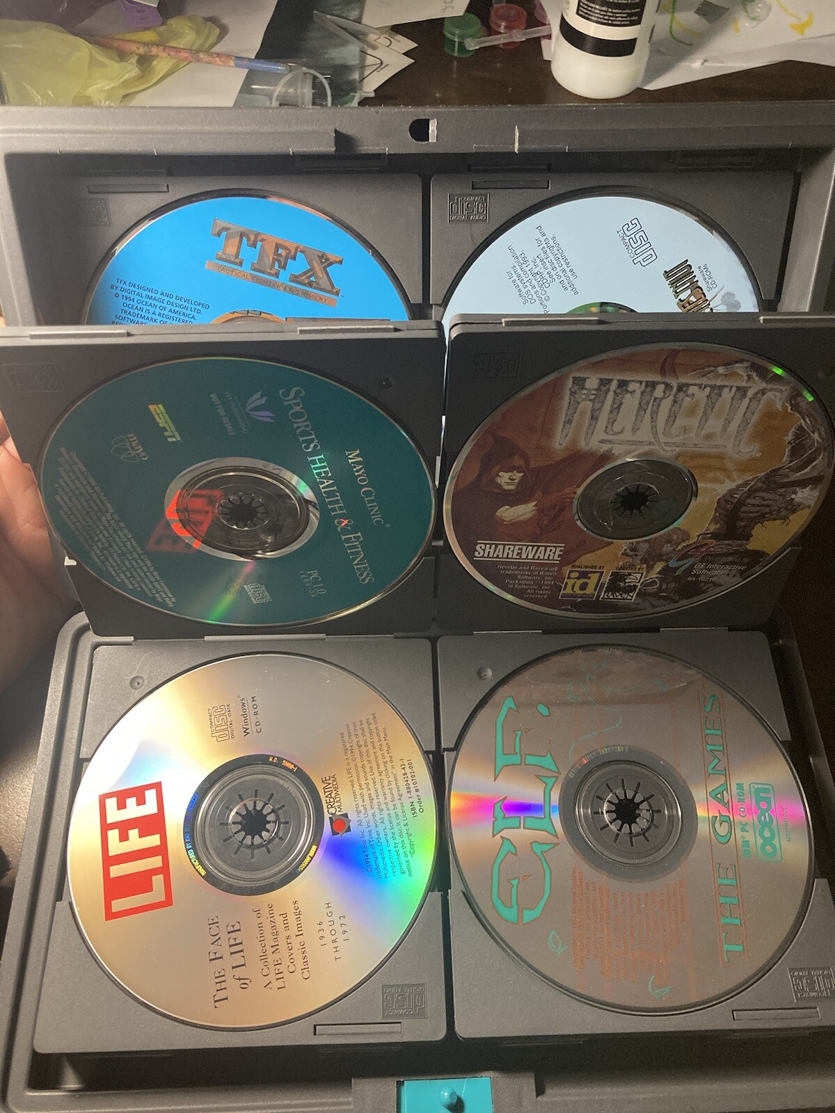 Lot 20 PC Games; Various Titles – Untested – Heretic, Spelling Jungle, Sports