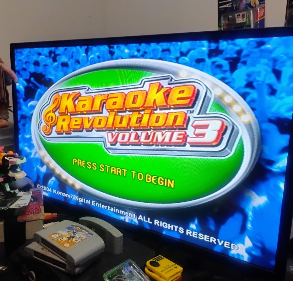 SONY PLAYSTATION 2 PS2 KARAOKE REVOLUTION 3 GAME LOT W LOGITECH MIC READ!!!!!