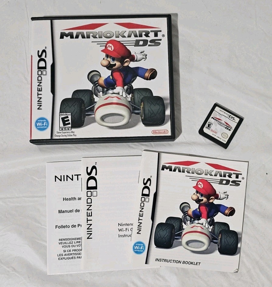 Nintendo Mario Kart DS Racing Game Nintendo DS CIB with Box and Manual *TESTED*